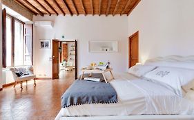 Arenula Luxury Apartment